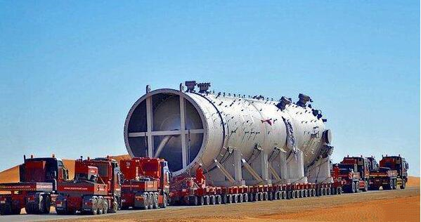 Multi-truck-head-traction-and-pushing-transport